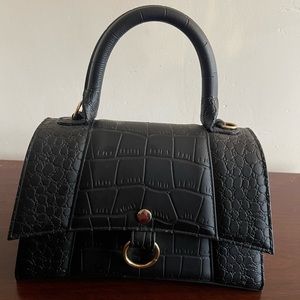 BLACK CROC PRINT HAND BAG